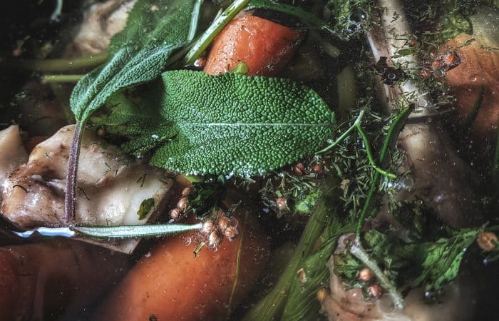 De Gezonde Voordelen van Bone Broth